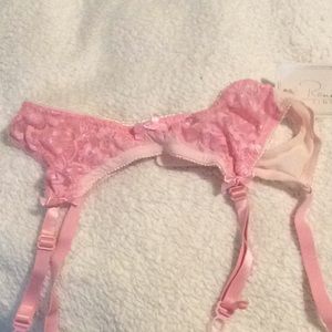 Rene Rofe lingerie garter belt